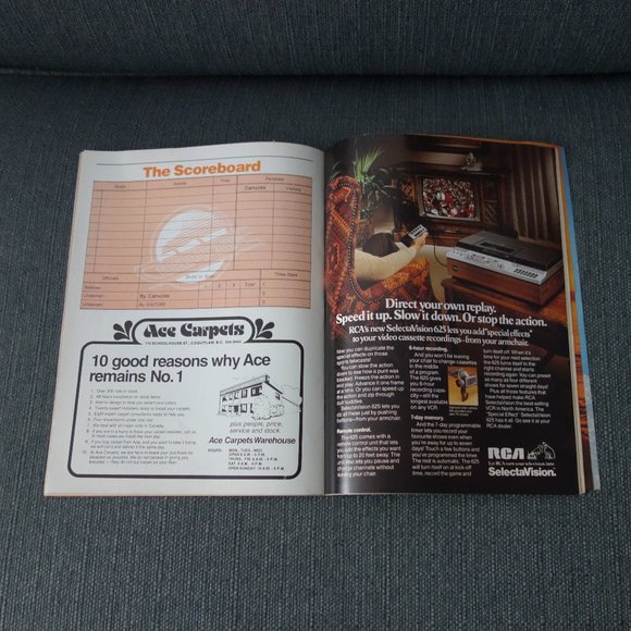 Vintage Vancouver Canucks vs Edmonton Oilers Friday December 28 1979 Program - Picture 13 of 16